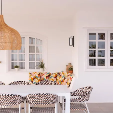 Palmitas - Sea Views - Private Pool - Hot Tub - Table Tennis Villa *
