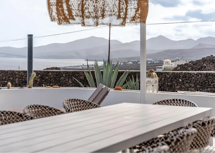 Palmitas - Sea Views - Private Pool - Hot Tub - Table Tennis *