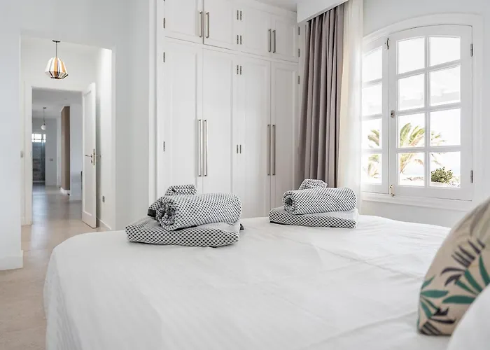 Palmitas - Sea Views - Private Pool - Hot Tub - Table Tennis * بْوُرتو كاليرو